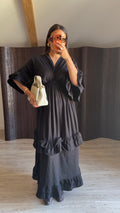 Robe à volant noir