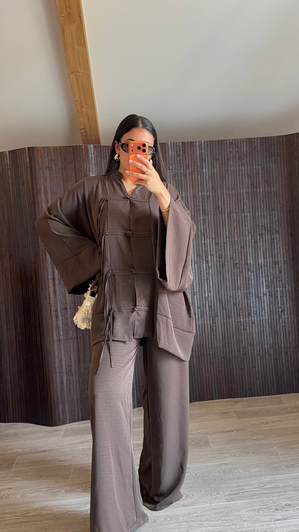 Ensemble japonais marron